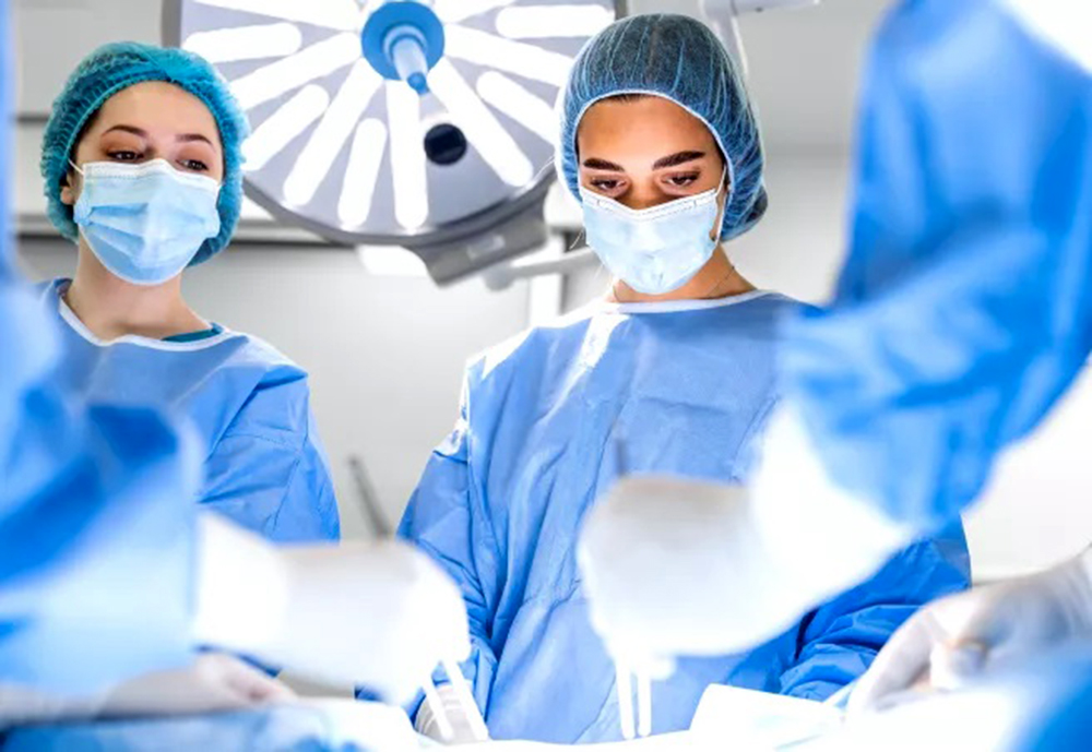 La CMA adapta la tecnología y la anestesia para reducir los riesgos durante el procedimiento